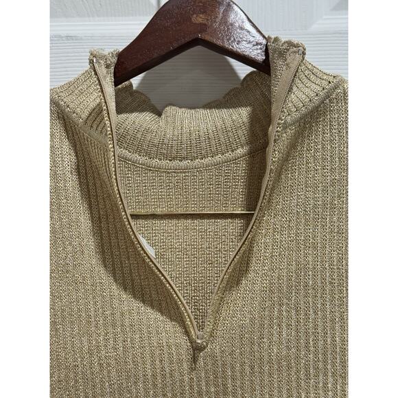 St John Basics Gold Metallic Knit Short Sleeve Scallop Mock Neck Sweater Sz S - Picture 5 of 7